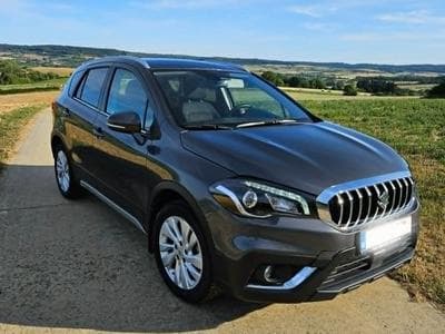 Suzuki SX4 S-Cross GL+ (2017) - Photo 1