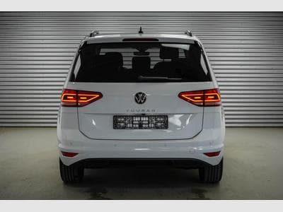 VW Touran 1,5 TSI DSG (2026) - Photo 4