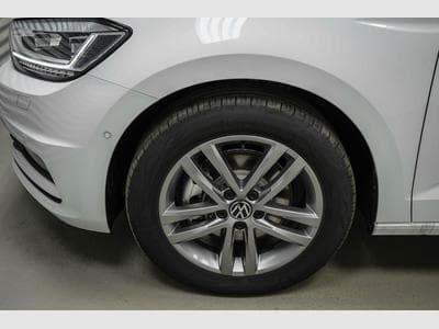 VW Touran 1,5 TSI DSG (2026) - Photo 5