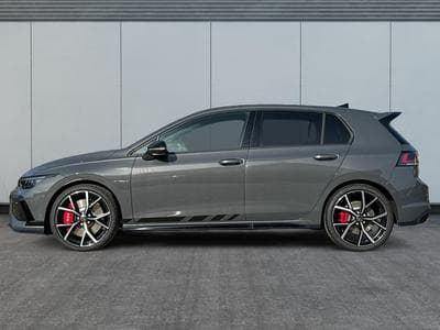 VW Golf GTI Clubsport (2026) - Photo 2