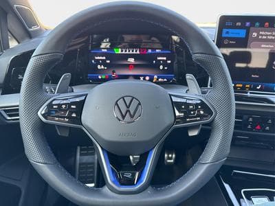 VW Golf R (2026) - Photo 13