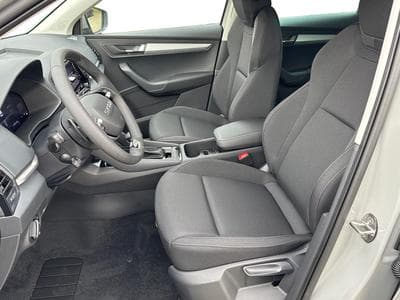 Skoda Karoq Selection (2025) - Photo 9
