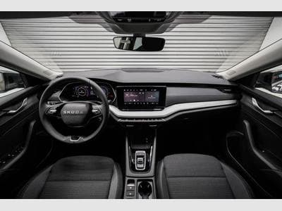 Skoda Octavia Kombi 1,5 eTSI (2026) - Photo 6