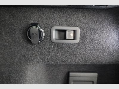 VW Tayron 1.5 TSI eHybrid 150 kW R-Line (2026) - Photo 12