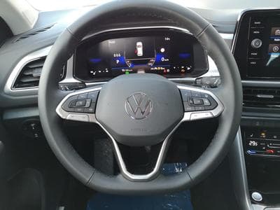 VW T-Roc LIFE (2026) - Photo 4