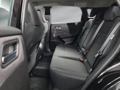 Nissan Qashqai -35% 1.3 DIGT 140cv +GPS+PK HIVER+CAM360+Opts (2025) - Foto 8