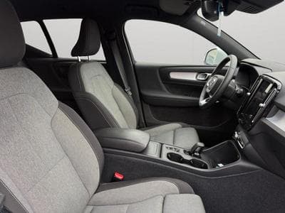 Volvo XC40 B3 Core / Essence (2023) - Photo 15