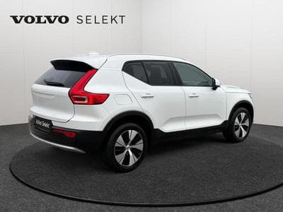 Volvo XC40 B3 Core / Essence (2023) - Photo 2