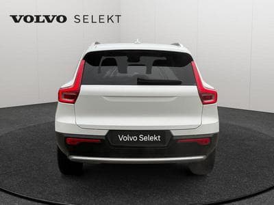 Volvo XC40 B3 Core / Essence (2023) - Photo 6