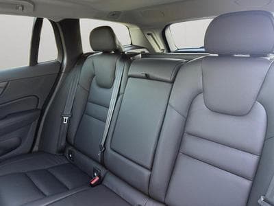 Volvo V60 B4 Ultimate Bright / Diesel (2023) - Photo 13