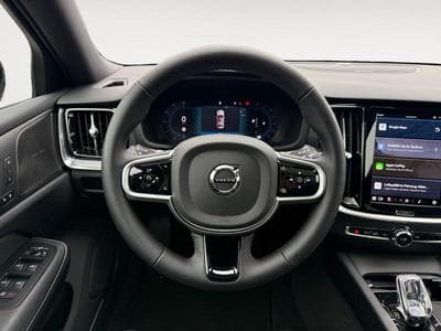 Volvo V60 B4 Plus Dark / Essence (2025) - Photo 12