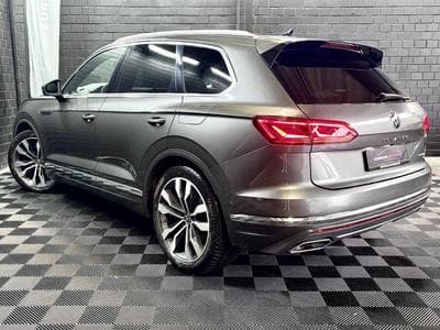VW Touareg 3.0 TSi V6 eHybrid 4MOTION Elegance  381 CV (2022) - Photo 4