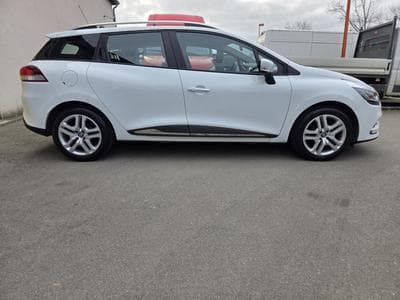 Renault Clio IV 1.2 16V Estate Garantie 12 Mois (2018) - Photo 7