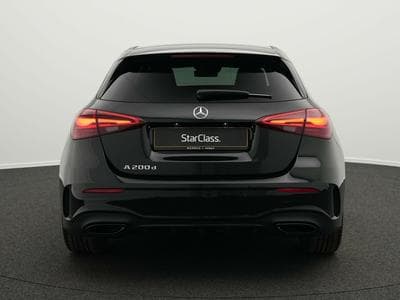 Mercedes A 200 d AMG-Line Kamera+Multi+Night+19" (2025) - Photo 4