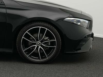 Mercedes A 200 d AMG-Line Kamera+Multi+Night+19" (2025) - Photo 8
