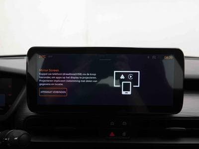 Jeep Avenger 1.2 MHEV DCT Longitide (2025) - Foto 12