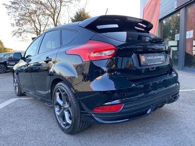 Ford Focus Focus 2.0 EcoBoost ST mit Leder-Sport-Paket (2017) - Photo 7