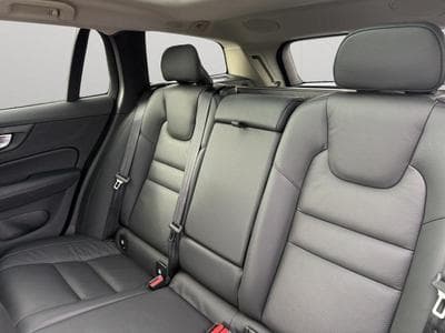 Volvo V60 T6 AWD Plus Dark / Hybride (2025) - Photo 13