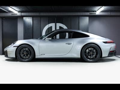 Porsche 911 (992.2) CARRERA 2 GTS COUPE PDK – PACK SPORTDESIGN CARBONE - (2025) - Photo 2