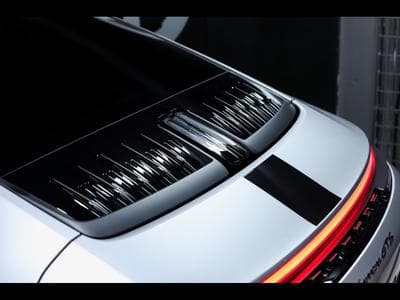 Porsche 911 (992.2) CARRERA 2 GTS COUPE PDK – PACK SPORTDESIGN CARBONE - (2025) - Photo 9