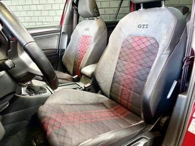VW Golf GTI TCR 2.0 TSI 290 CV *PANO* VIRTUAL* *CAM* (2019) - Photo 7
