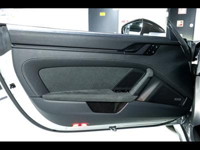 Porsche 911 .2 911 CARRERA 2 GTS COUPE PDK – PACK SPORTDESIGN CARBONE - (2025) - Photo 12