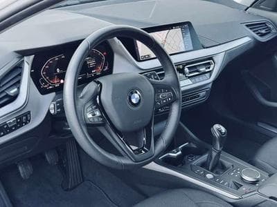 BMW 118 118i OPF (2022) - Foto 11