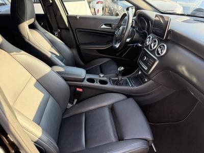 Mercedes A 180 d AMG line (2016) - Foto 11