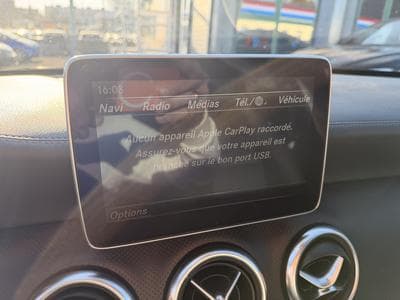 Mercedes A 180 d AMG line (2016) - Photo 14