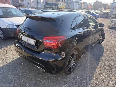 Mercedes A 180 d AMG line (2016) - Photo 5