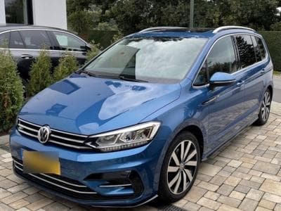 VW Touran 2.0 TDI DSG R-Line / Highline (2017) - Photo 1