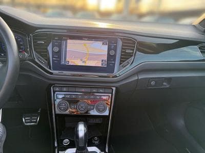 VW T-Roc T-Roc Cabrio R-Line (2021) - Foto 11
