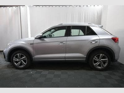VW T-Roc T-Roc R-Line, Navi, Park A., ACC, R-View (2023) - Photo 2