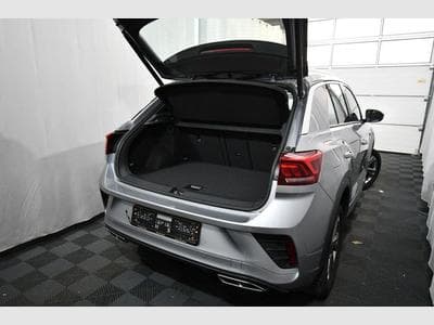 VW T-Roc T-Roc R-Line, Navi, Park A., ACC, R-View (2023) - Photo 4