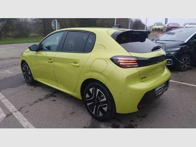 Peugeot 208 Mild-Hybrid 100 Allure (2024) - Photo 3