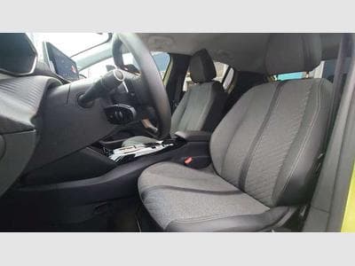 Peugeot 208 Mild-Hybrid 100 Allure (2024) - Photo 9