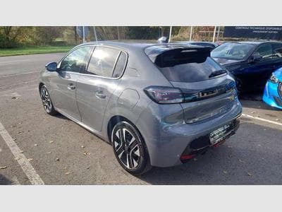 Peugeot 208 Hybrid 100 Allure (2024) - Photo 3