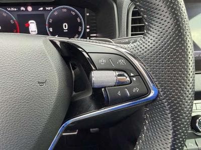 Skoda Karoq Sportline 4x4/AHK/NAVI/ACC/Kamera/DCC (2023) - Photo 11