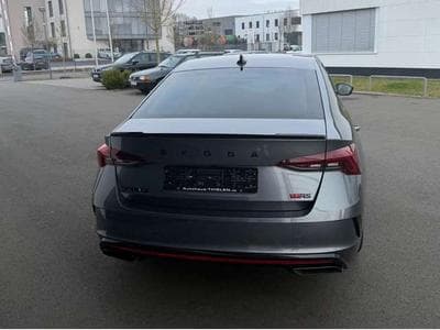 Skoda Octavia RS/DCC/Colum/19"/AHK/ACC/Matrix/el. Sitz (2023) - Photo 5