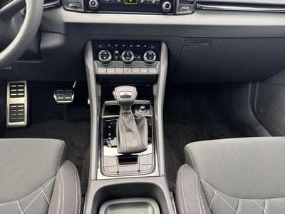 Skoda Karoq Sportline 1.5 DSG/ACC/AHK/2026/5-J Garan (2026) - Photo 13