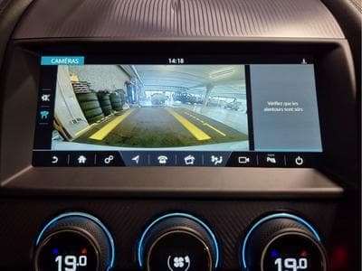 Jaguar F-Type 3.0 V6 P-340 COUPE R-DYNAMIC MERIDIAN PANO CUIR NAVI 1 HAND (2019) - Foto 10