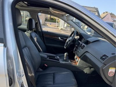 Mercedes C 220 CDI ELEGANCE AUTO PANO CUIR NAVI (2008) - Foto 3