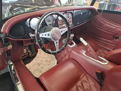 Morgan Plus 8 SPORT BLACK 4.8 V8 BMW 367HP, 1 HAND (2017) - Foto 8