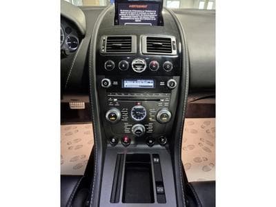 Aston-Martin V8 Vantage EUROPA CARBON CUIR NAVI (2013) - Foto 7