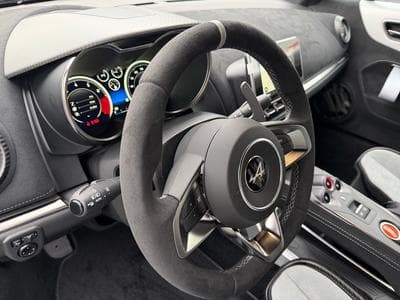 Alpine A110 R70 1 of 770 Atelier gris acier (2026) - Photo 13