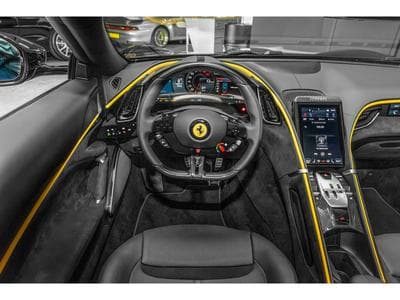 Ferrari Roma SPIDER _ACC_CARBON_360°_MATRIX_*FULL* (2024) - Photo 14