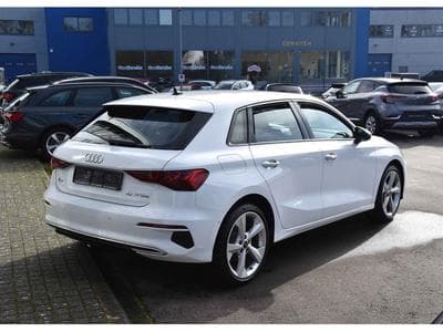 Audi A3 Sportback 40 TFSIe PHEV S-Tronic REGUL GPS LANE PARK 1° MAIN (2024) - Foto 4