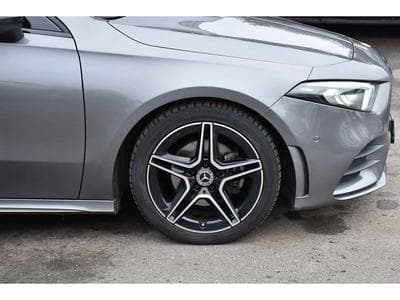 Mercedes A 200 AMG Line 7G DISTRONIC KEYLESS CAM NIGHT MIDLINE 1° MAIN (2023) - Foto 5