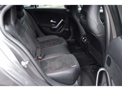 Mercedes A 200 AMG Line 7G DISTRONIC KEYLESS CAM NIGHT MIDLINE 1° MAIN (2023) - Foto 8