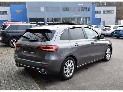 Mercedes B 200 Progressive 7G-Tronic PANO CUIR MEMO DISTR SIDE KEYLESS 1°M. (2019) - Foto 4